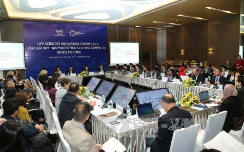 Более 580 представителей экономик-участниц АТЭС приняли участие в мероприятиях «SOM1» - ảnh 1